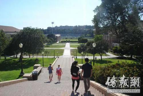 资料图:美国加州大学洛杉矶分校。(美国《侨报》/李青蔚 摄) 资料图:美国加州大学洛杉矶分校。(美国《侨报》/李青蔚 摄)