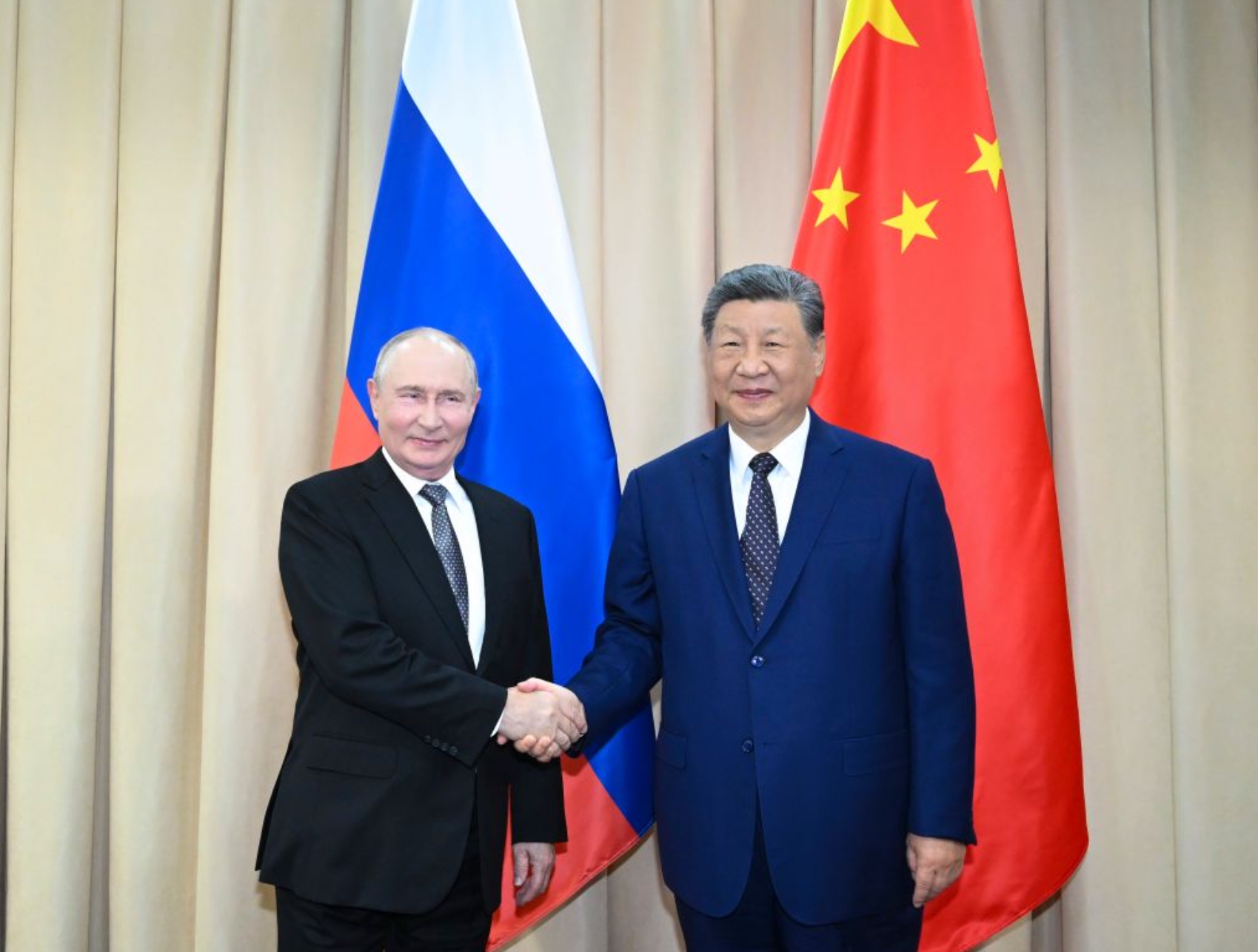 �й�������ϯϰ��ƽ�������˹��ͳ�վ�